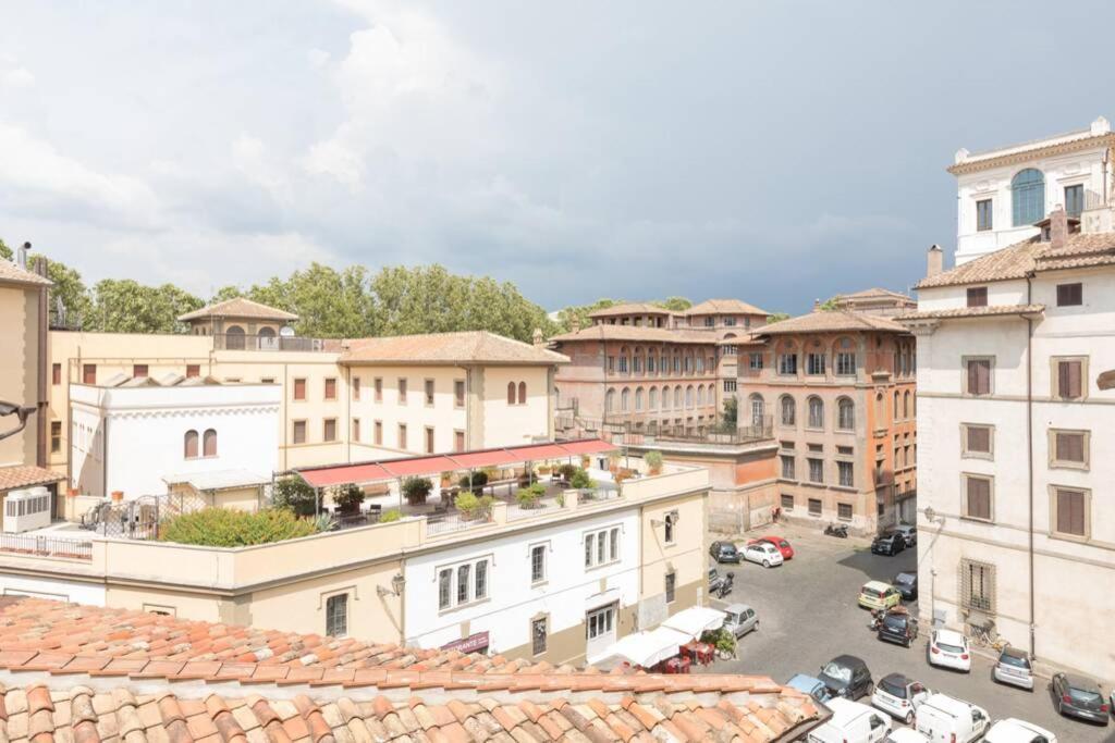 Vicolo Di San Celso By Varental * Rom